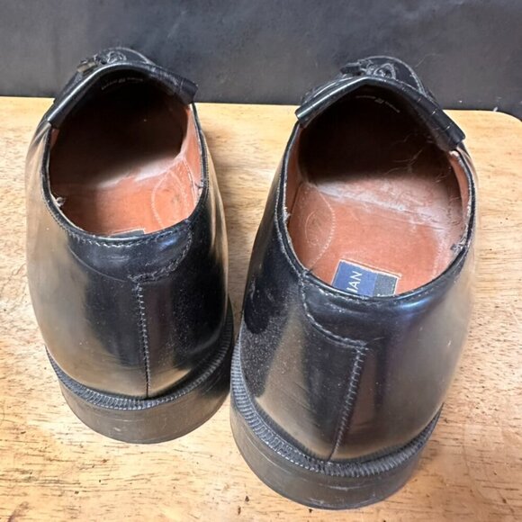 Bostonian Classics Kiltie Tassel Loafers. Black Size 10.5 EUC main image 5